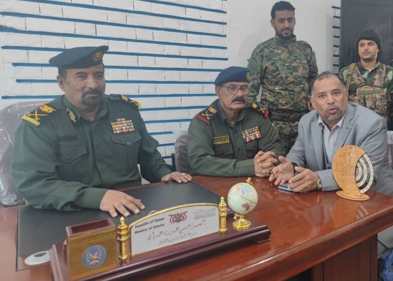 وكيل الوزارة اللواء عاطف يترأس اجتماعا لقطاع الموارد البشرية والمالية Image