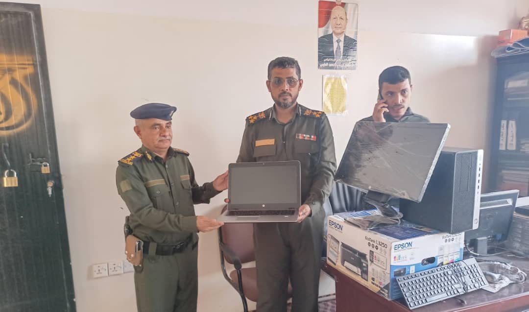 مناقشة سبل تعزيز مكافحة ?فة المخدرات بمحافظة مأرب Image