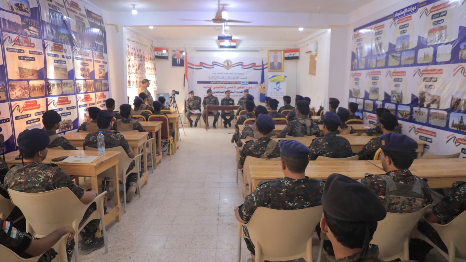 اختتام دورة الوعي الأمني والقانوني لقادة النقاط الأمنية Image