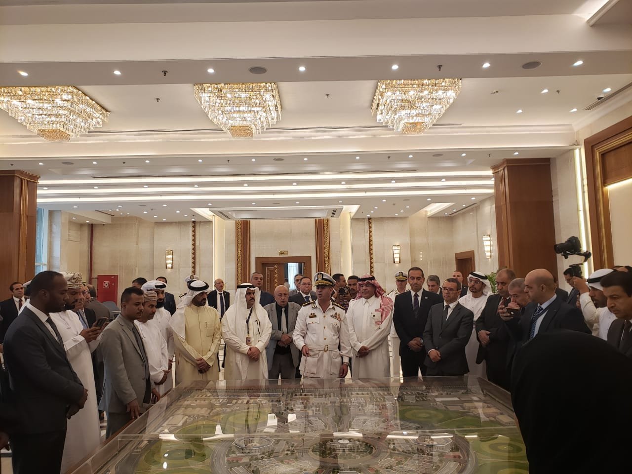 اللواء عبدالحبيب يزور مركز العاشر من رمضان للتأهيل والإصلاح بالقاهرة Image