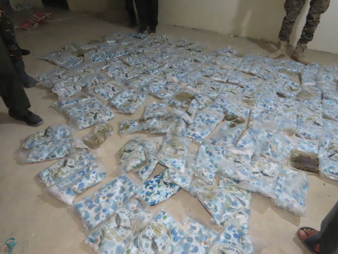أمن مأرب يضبط شحنة حشيش أثناء محاولة تهريبها إلى مناطق سيطرة المليشيات الحوثية Image
