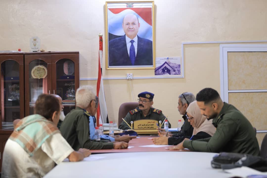 وكيل وزارة الداخلية اللواء الأمير يترأس اجتماعا لقطاع الأمن والشرطة Image
