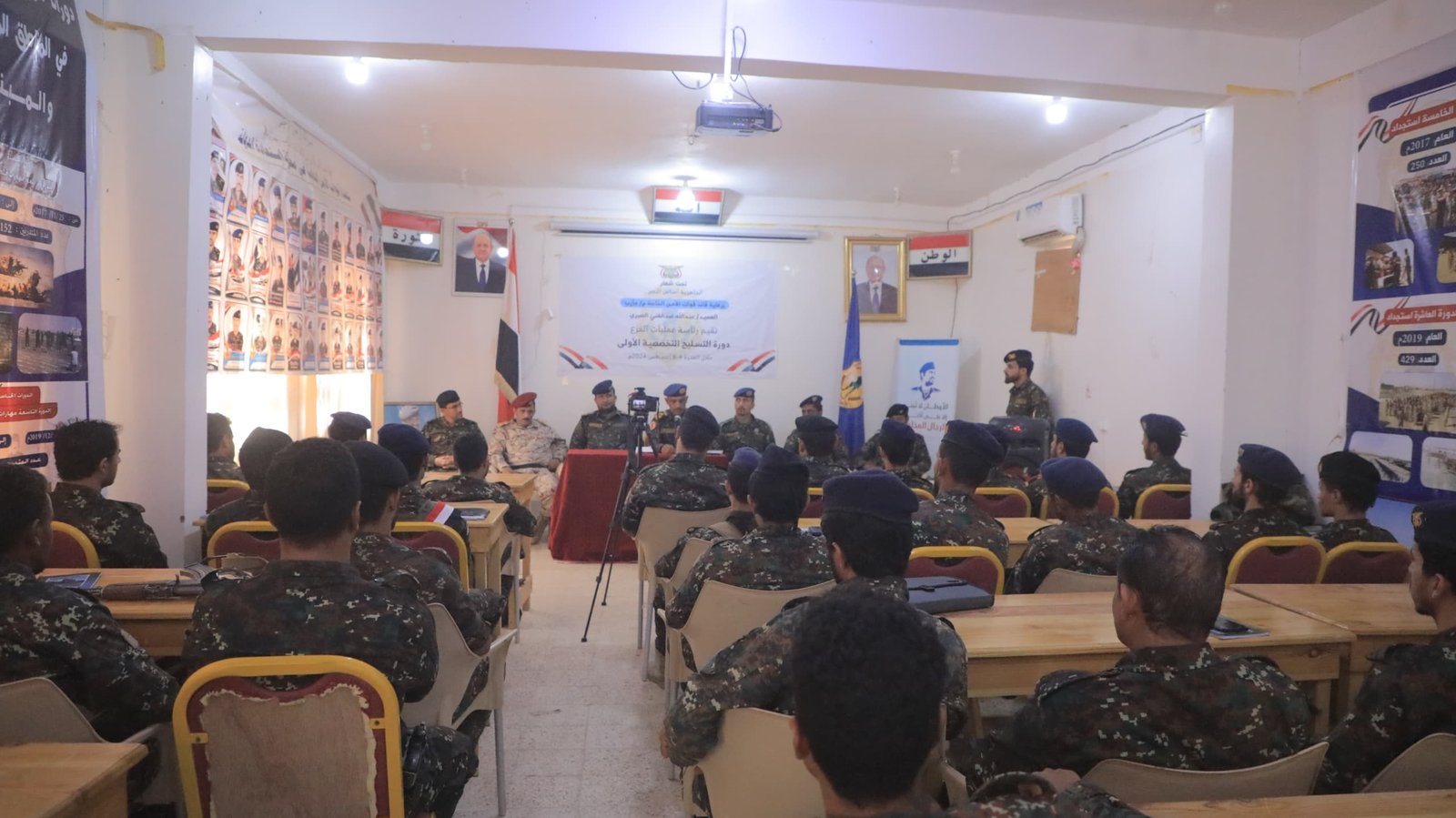 اختتام دورة التسليح التخصصية الأولى بقوات الأمن الخاصة بمأرب Image