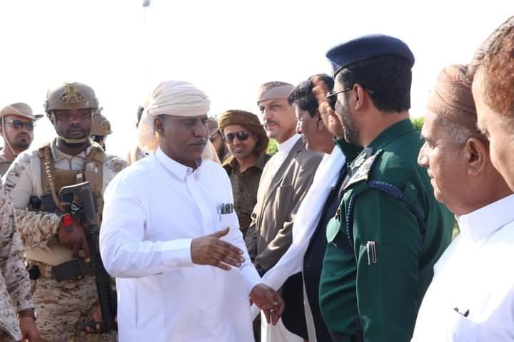 استقبال شعبي ورسمي كبير بالغيضة لمدير عام شرطة المهرة العميد مفتي سهيل صمود Image