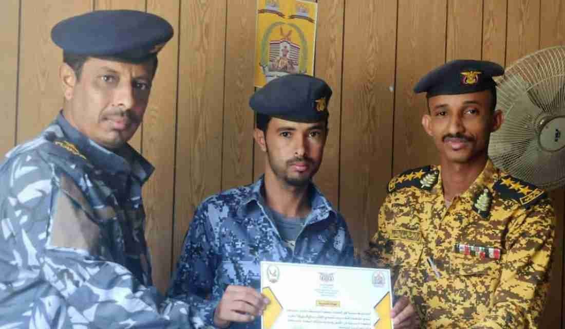 قائد شرطة حراسة أمن المنشآت يكرم الجنود المنضبطين Image