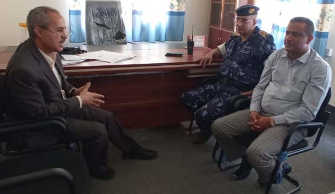 اجتماع بمحافظة تعز يناقش تعزيز التنسيق بين النيابات والأجهزة الأمنية Image