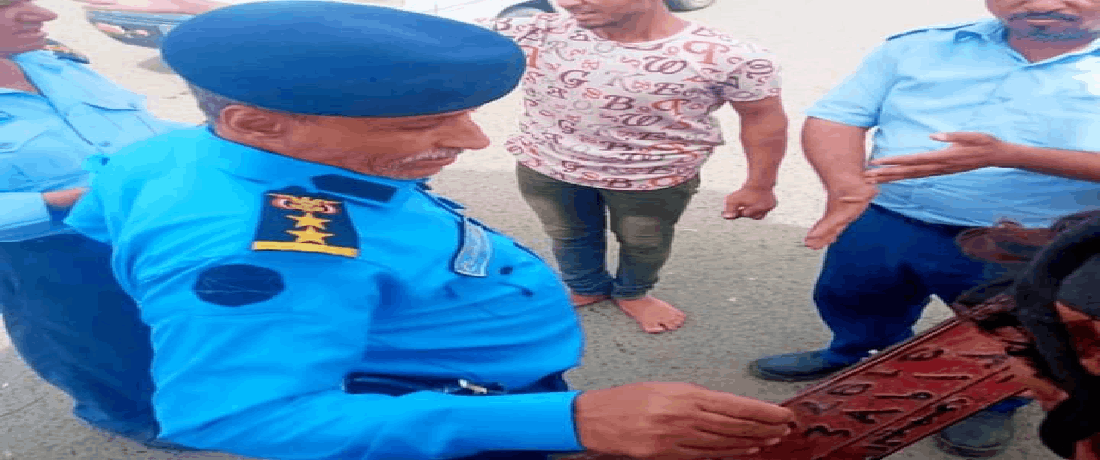 استمرار الحملات المرورية لضبط المركبات المخالفة لقانون المرور ولائحته التنفيذية في جولة العواضي وبإجمالي (??)مركبات Image