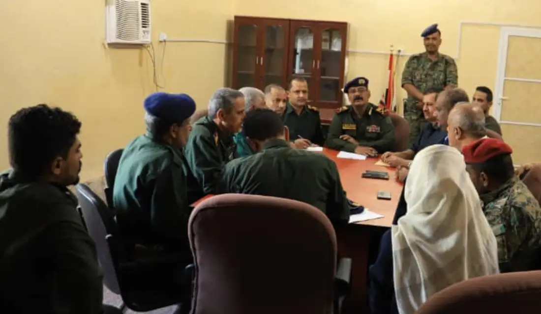 وكيل وزارة الداخلية يطلع على استعدادات استئناف العمل بديوان الوزارة بعدن Image