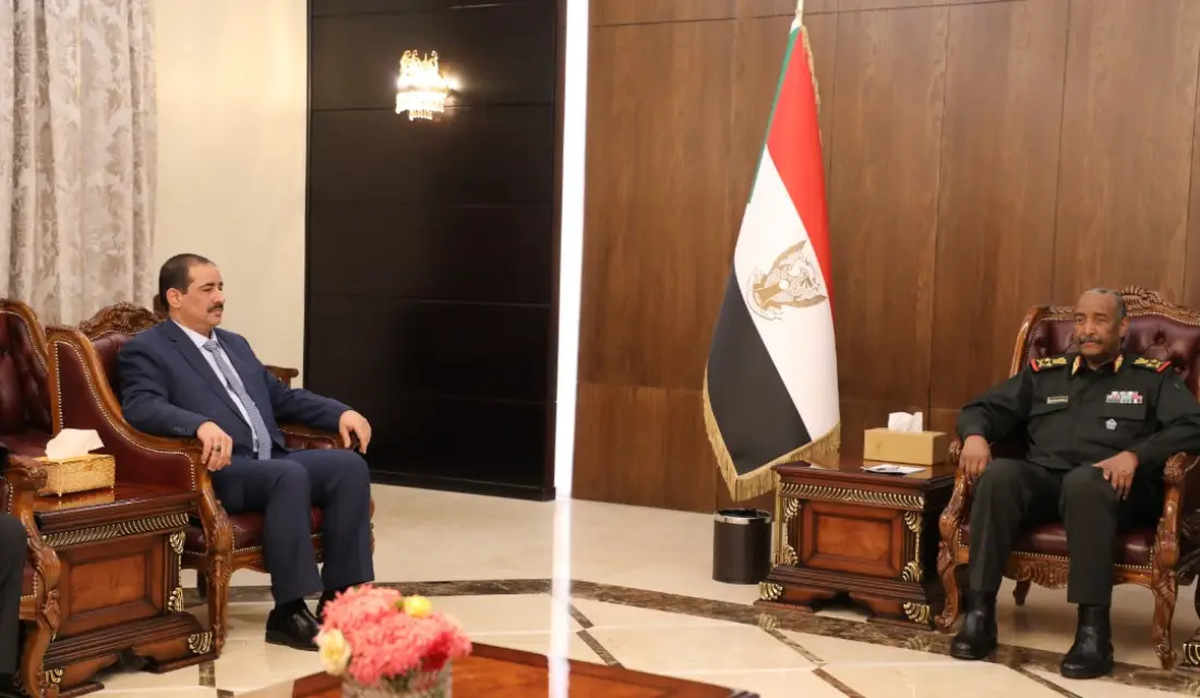 رئيس جمهورية السودان يلتقي وزير الداخلية Image