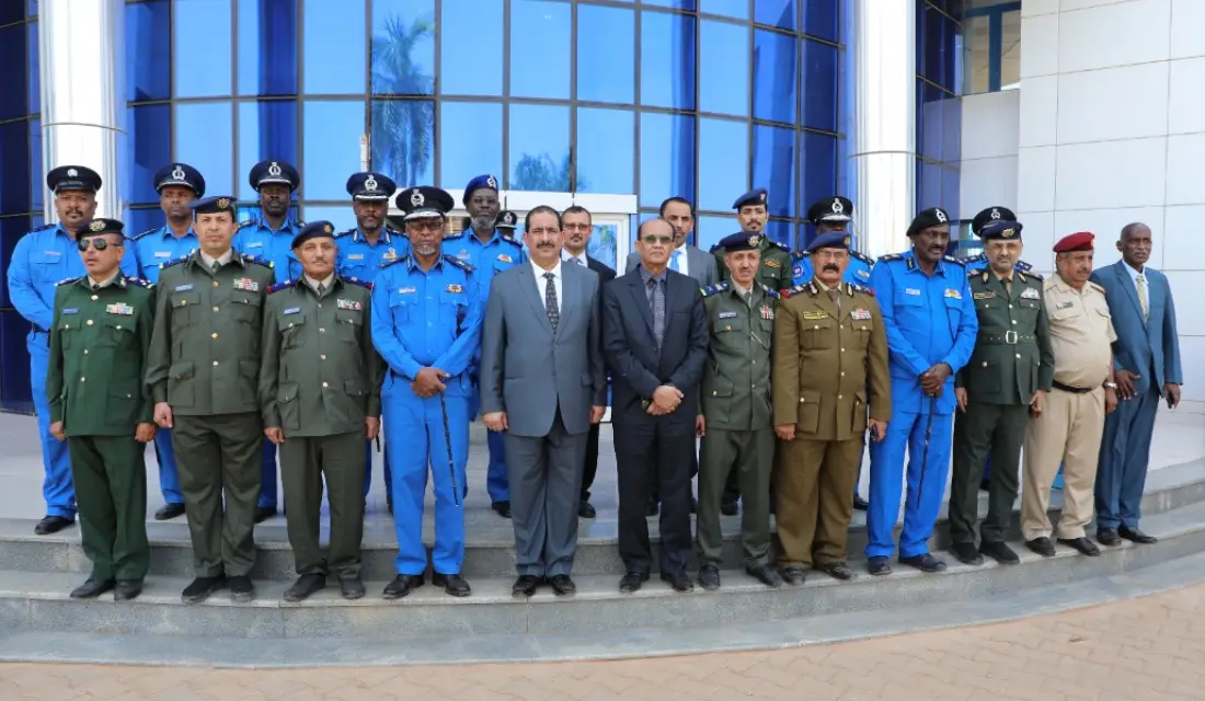 وزير الداخلية يزور عدد من المرافق الأمنية بجمهورية السودان Image