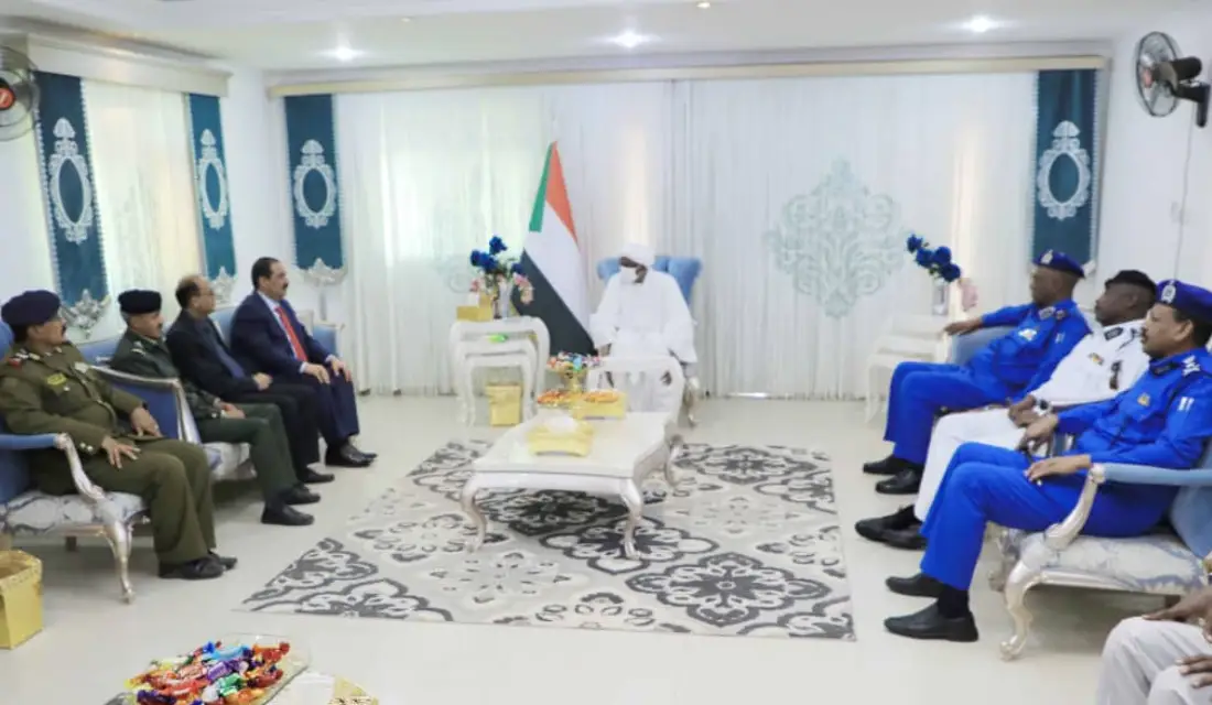 نائب رئيس مجلس السيادة السوداني يلتقي وزير الداخلية Image