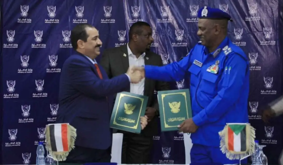 وزير الداخلية يوقع مذكرة تفاهم مع نظيره السوداني في مجال التدريب وتبادل الخبرات الأمنية Image