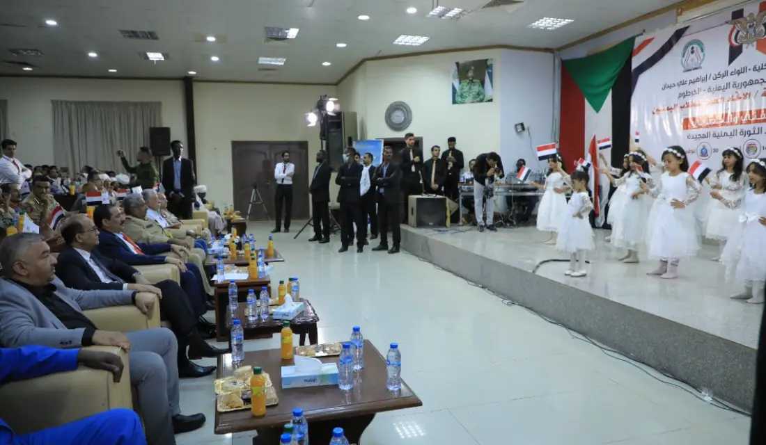 وزير الداخلية يشارك في احتفالية بأعياد الثورة اليمنية بسفارة بلادنا بالخرطوم Image