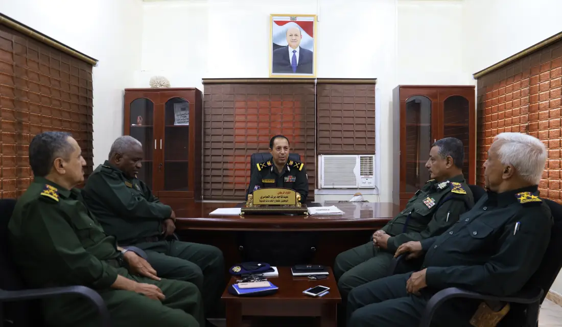 اجتماع برئاسة وكيل وزارة الداخلية لقطاع الخدمات يناقش سير العمل في المصالح التابعة للقطاع Image