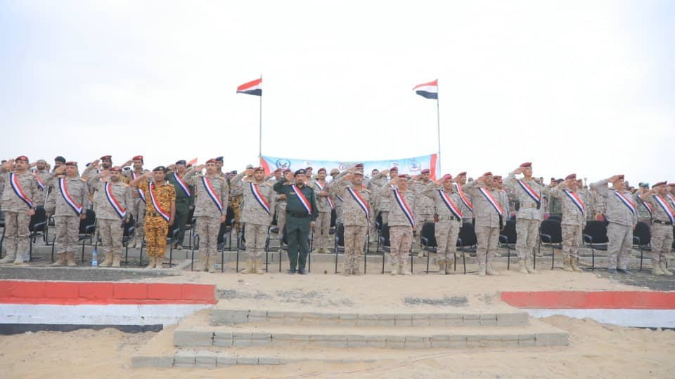 الدفاع والداخلية تحتفلان بتخرج دورات تأهيلية وتخصصية في مأرب Image