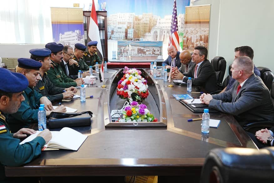 وزير الداخلية يناقش مع السفير الأمريكي التعاون في مكافحة الارهاب والجريمة المنظمة Image