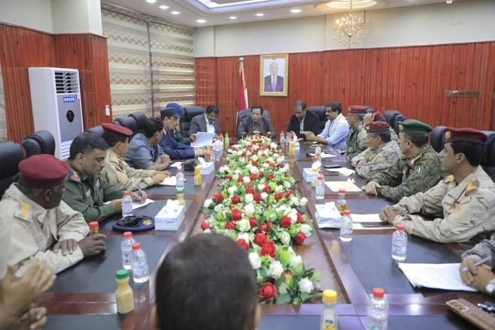 محافظ المهرة يترأس اجتماعا للجنة الأمنية بالمحافظة Image