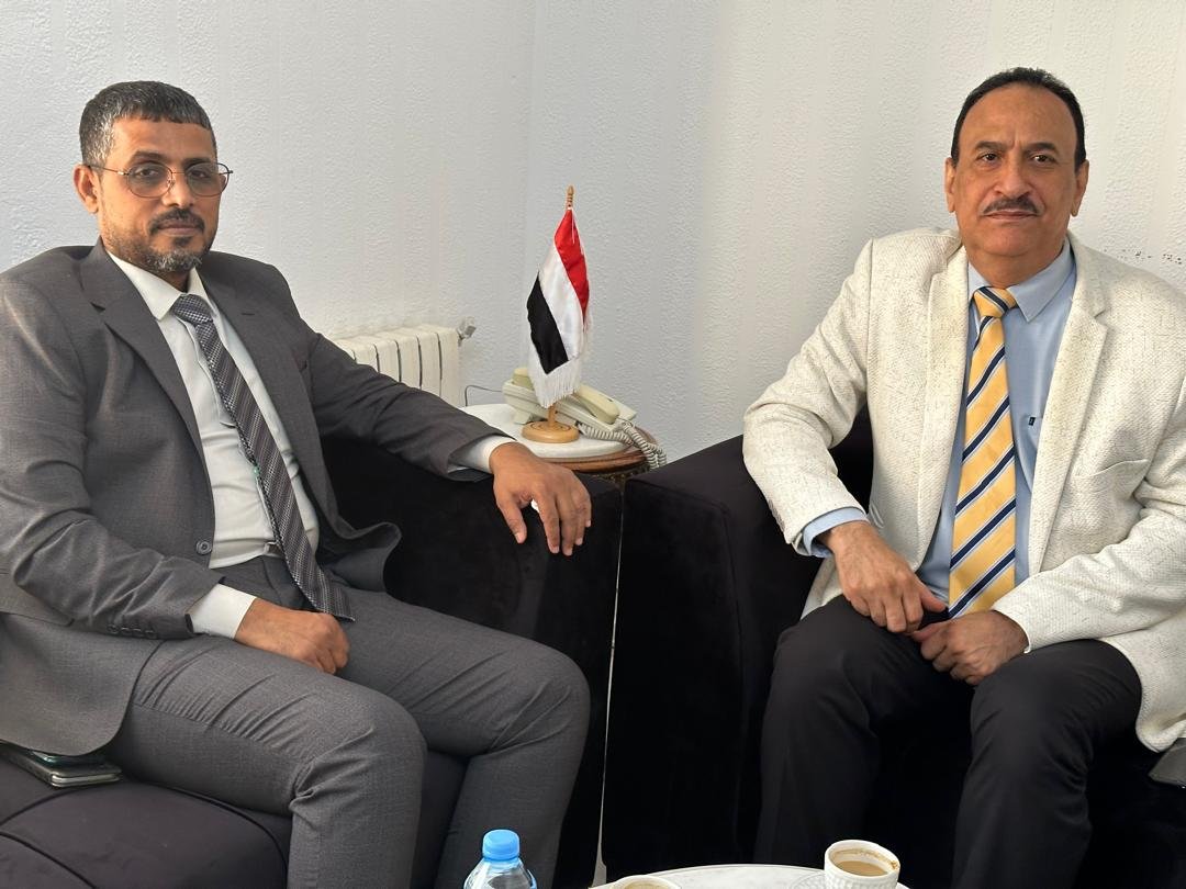 سفير بلادنا بتونس يلتقي مدير عام مكافحة المخدرات  Image