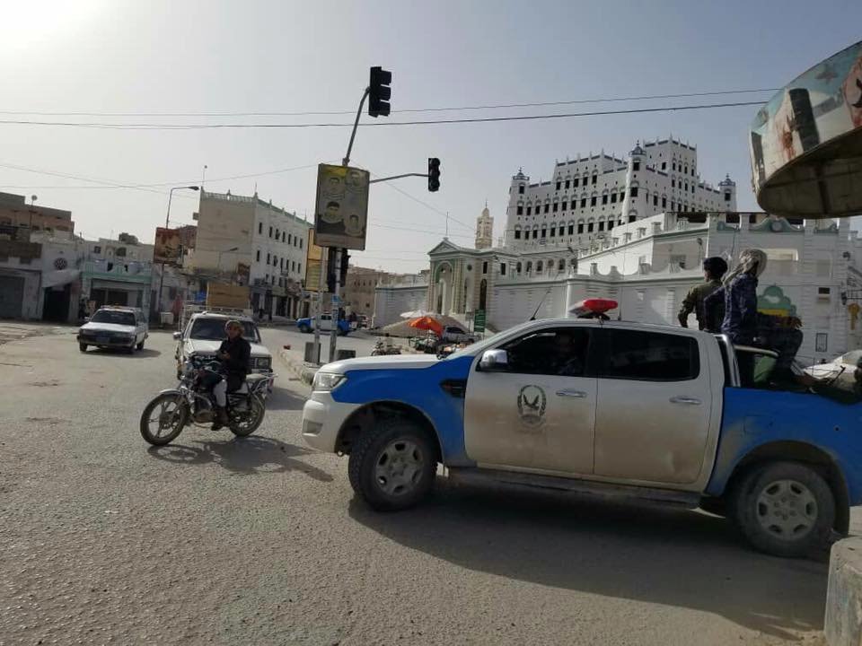 شرطة سيئون تضبط متهما بخيانة الأمانة بمبلغ 27 ألف ريال سعودي Image