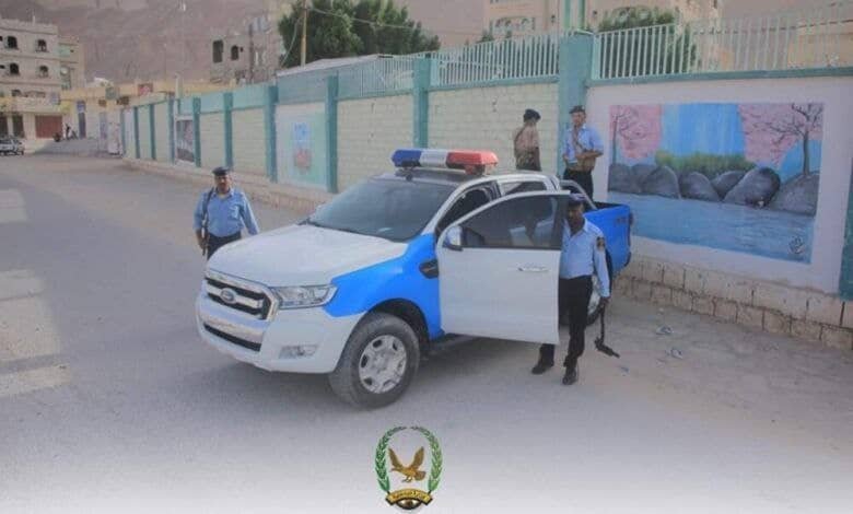 الشرطة السياحية بوادي حضرموت تضبط عدد من المتهمين في قضايا جنائية Image