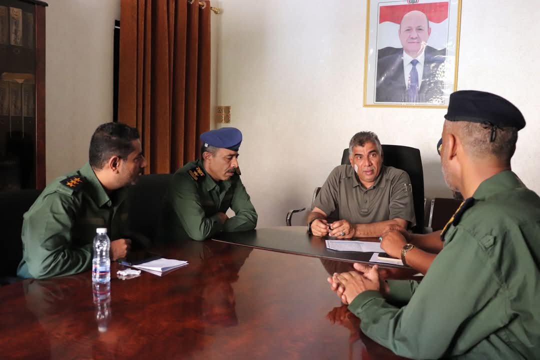 العميد المنهالي يستقبل فريق التوجيه المعنوي بوزارة الداخلية ويؤكد أهمية تكثيف الجانب التوعوي Image