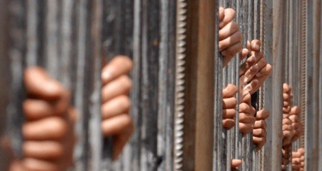 ضبط 54 متهما على ذمة قضايا جنائية مختلفة  Image