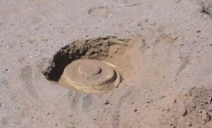 استشهاد شاب بانفجار لغم حوثي في لحج Image