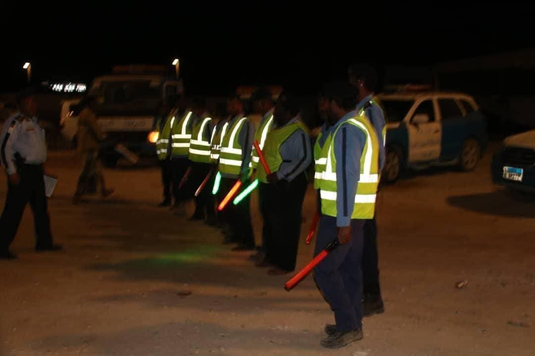 شرطة السير بالمهرة تنفذ حملة توعوية مرورية   Image