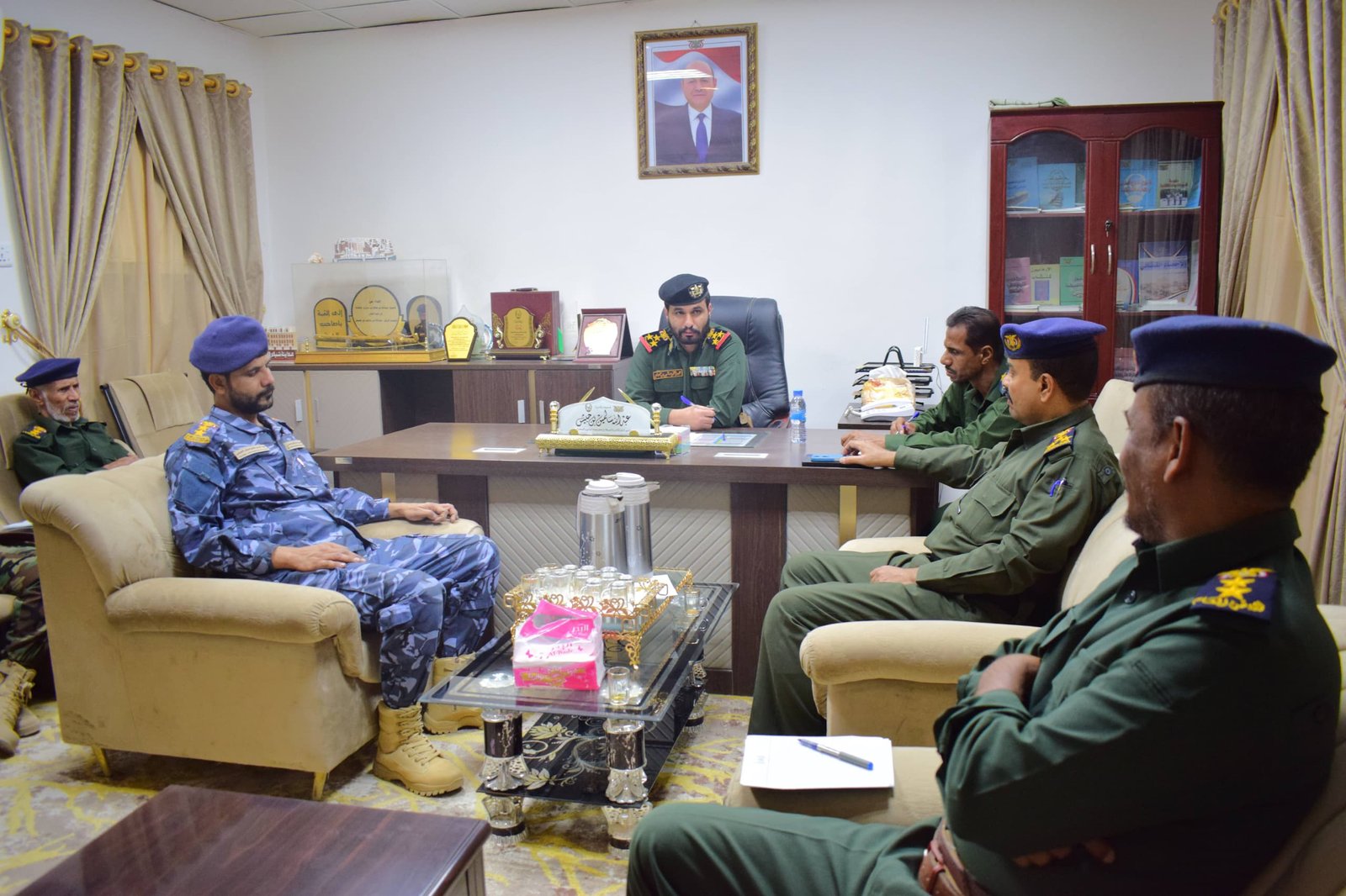 اجتماع أمني بسيئون يناقش الخطة الأمنية لعيد الاضحى المبارك  Image