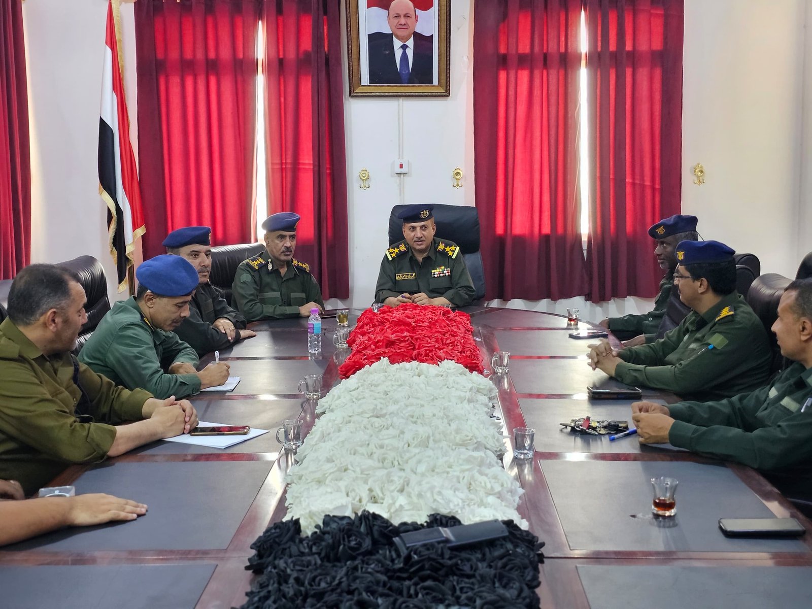 عقد الاجتماع الأسبوعي بديوان وزارة الداخلية بسيئون Image