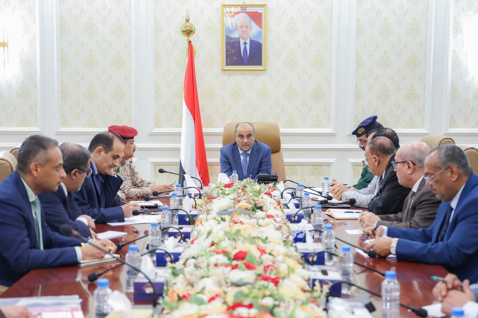رئيس الوزراء يترأس اجتماع للجنة العليا لمكافحة التهريب  Image