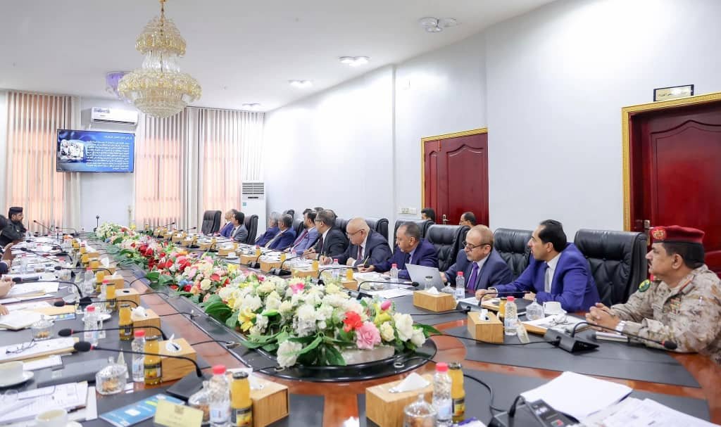 الإدارة العامة لمكافحة المخدرات تستعرض تقريرها أمام مجلس الوزراء. Image