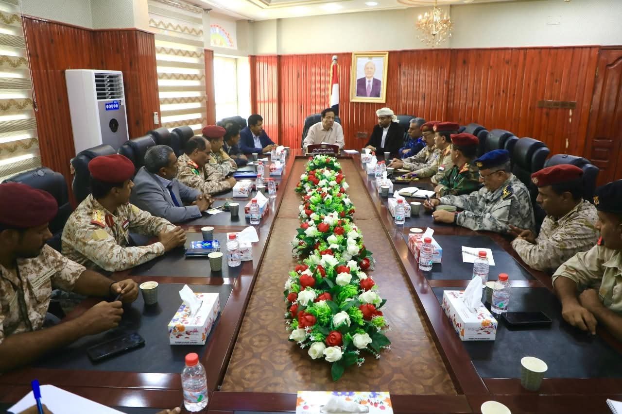 اللجنة الأمنية في المهرة تناقش مستجدات الاوضاع في المحافظة  Image