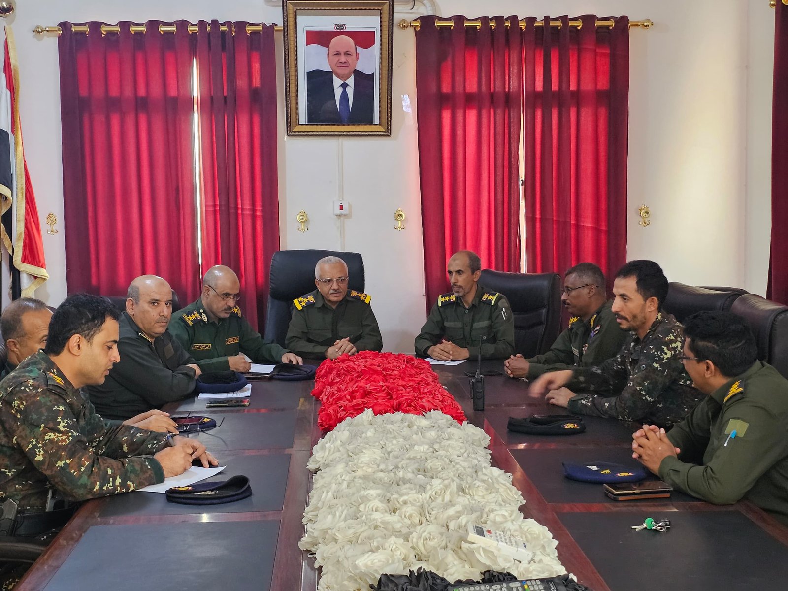 عقد الاجتماع الأسبوعي بديوان وزارة الداخلية  بسيئون Image