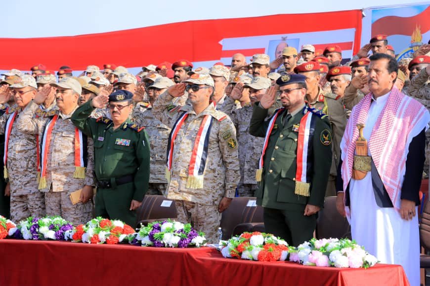 محافظة مأرب تشهد عرضاً عسكرياً مهيباً احتفاءً بأعياد الثورة اليمنية المجيدة Image