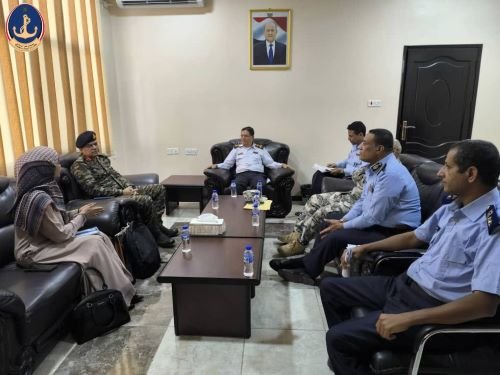 مصلحة خفر السواحل ببلادنا يبحث مع الملحق العسكري الهندي تعزيز التعاون المشترك Image