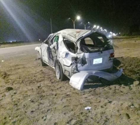 وفاة 5 أشخاص واصابة 4 آخرين بحادثة سير مروعة بالبريقة Image