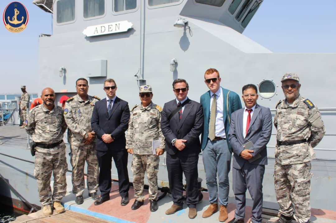 خفر السواحل يبحث مع الوفد البريطاني سبل تعزيز التعاون البحري والأمني Image