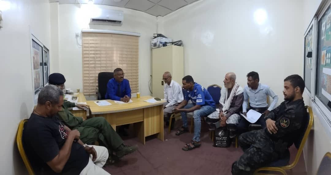 الإدارة العامة لمكافحة المخدرات تتفقد فرع عدن والحملة البحرية لقوات العمالقة بلحج Image