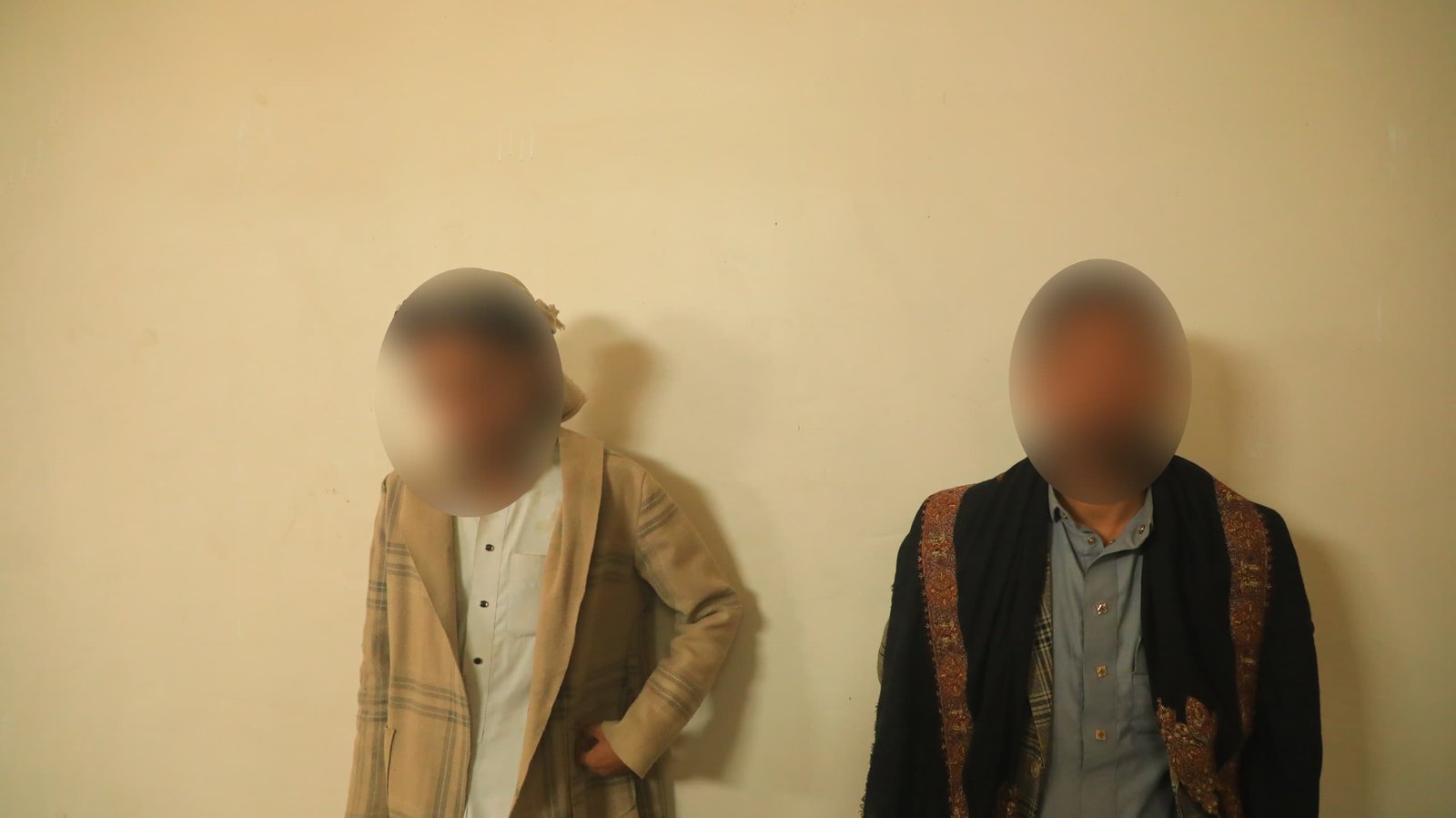 تنسيق أمني مشترك بين شرطتي أبين ومأرب يُسفر عن ضبط خاطف فتاة من مديرية لودر Image