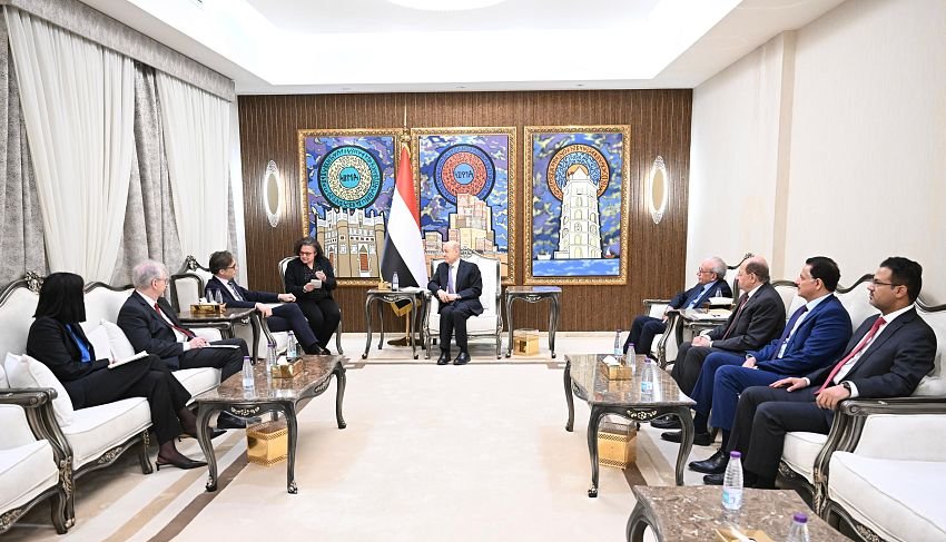 الرئيس العليمي: أي اسلحة خارج نطاق الدولة هي البيئة المثالية لتنامي الجماعات المتطرفة Image