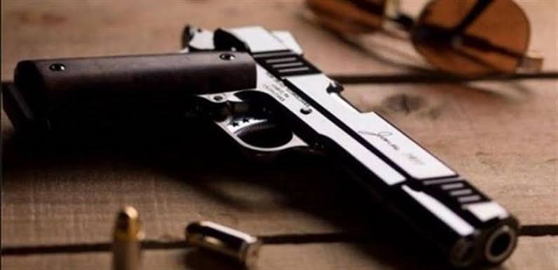 وفاة شخصين وإصابة آخرين بحادثتي عبث بالسلاح وإطلاق النار بالاعراس بمحافظة تعز وأبين Image