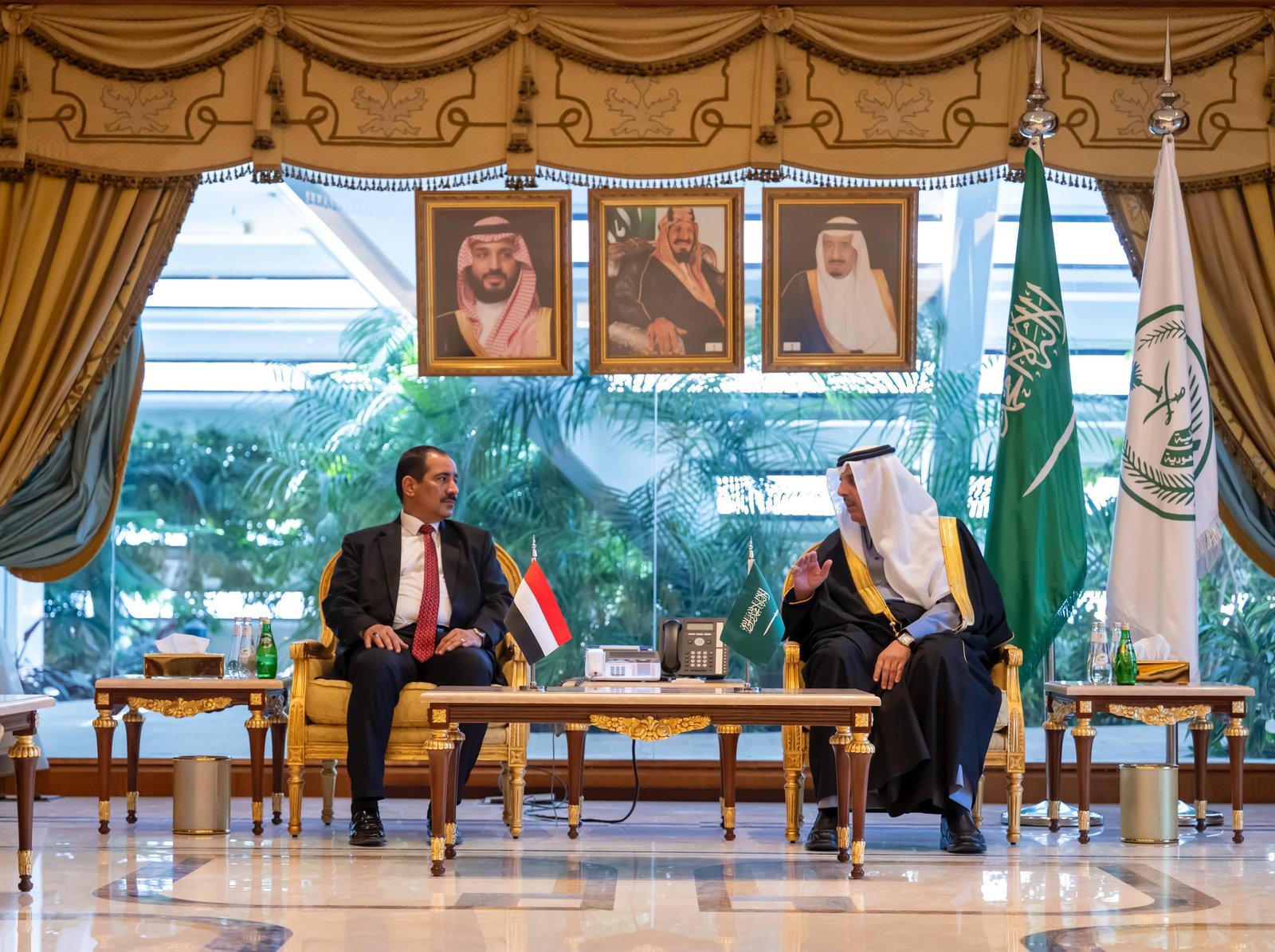 وزير الداخلية يبحث مع نائب وزير الداخلية السعودي أوجه التعاون المشترك Image