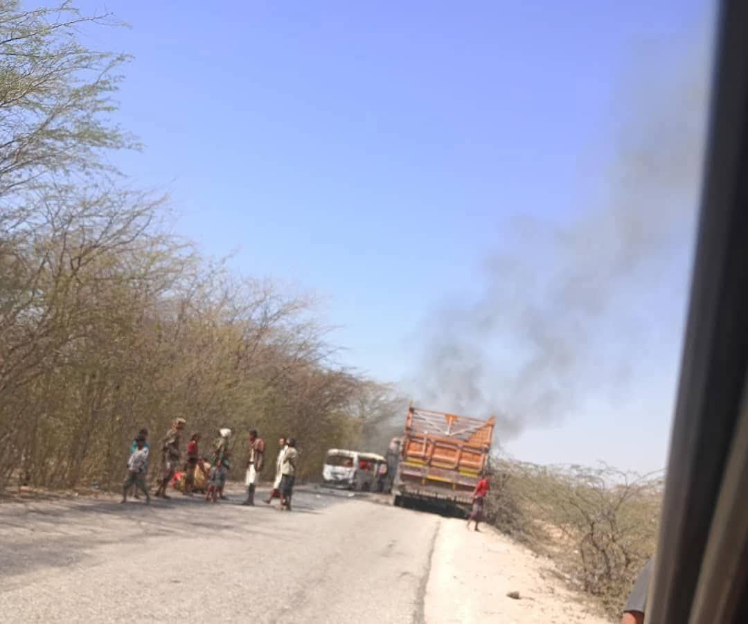 وفاة 11 شخصًا وإصابة آخر في حادث مروري مروع بمديرية مودية في أبين Image