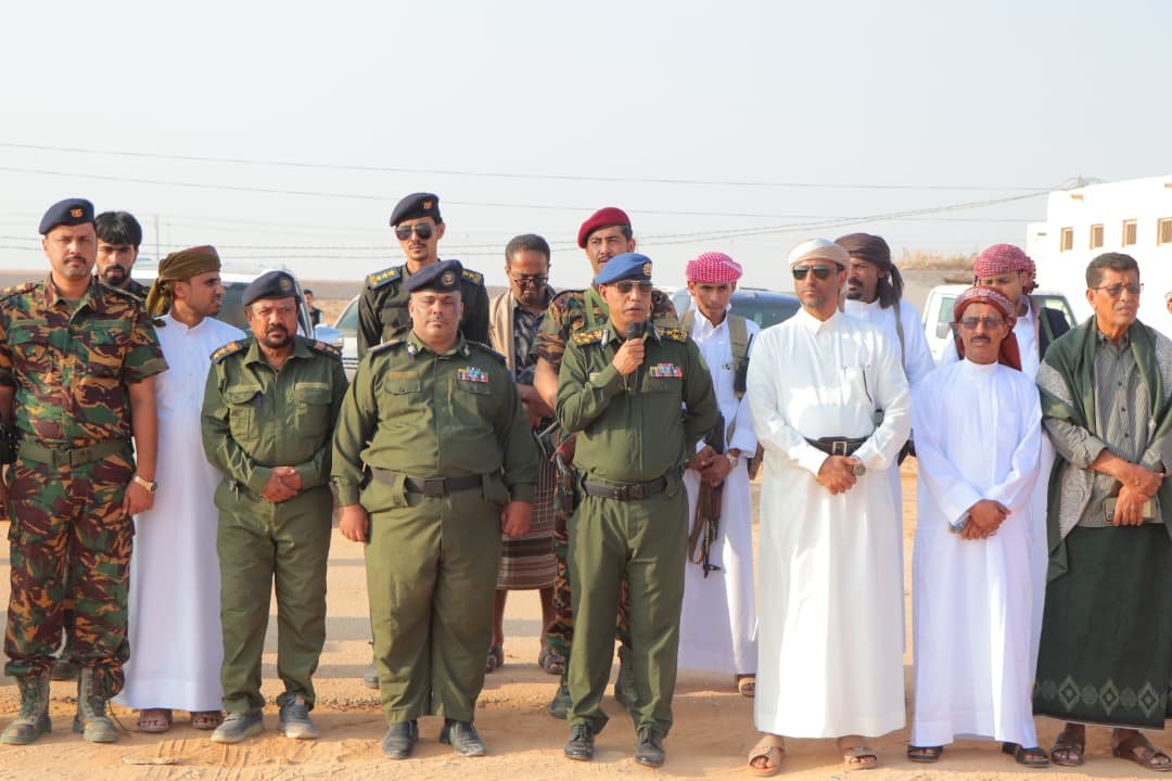 الجعفري وصمودة  يتفقدان جاهزية الوحدات الأمنية بالغيضة ويشيدون بالدعم الأخوي للمملكة العربية السعودية Image