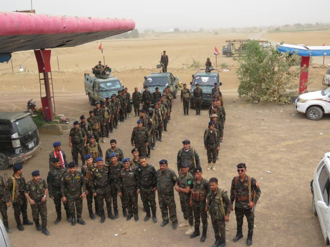 قيادة قوات الأمن الخاصة مأرب تنفذ زيارة عيدية شاملة لكافة الوحدات والمرابطين في الجبهات Image