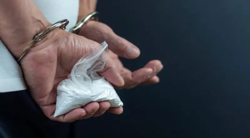 ضبط 6 متهمين بحيازة وتعاطي وترويج  المخدرات بحضرموت الوادي والصحراء ولحج Image