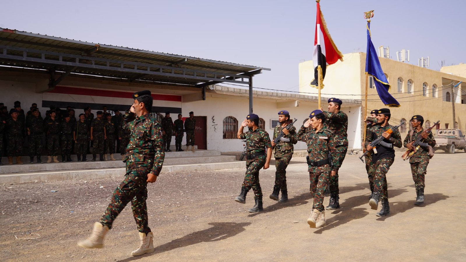 أركان قوات الأمن الخاصة بمأرب يشدد على رفع الجاهزية واليقظة الدائمة Image