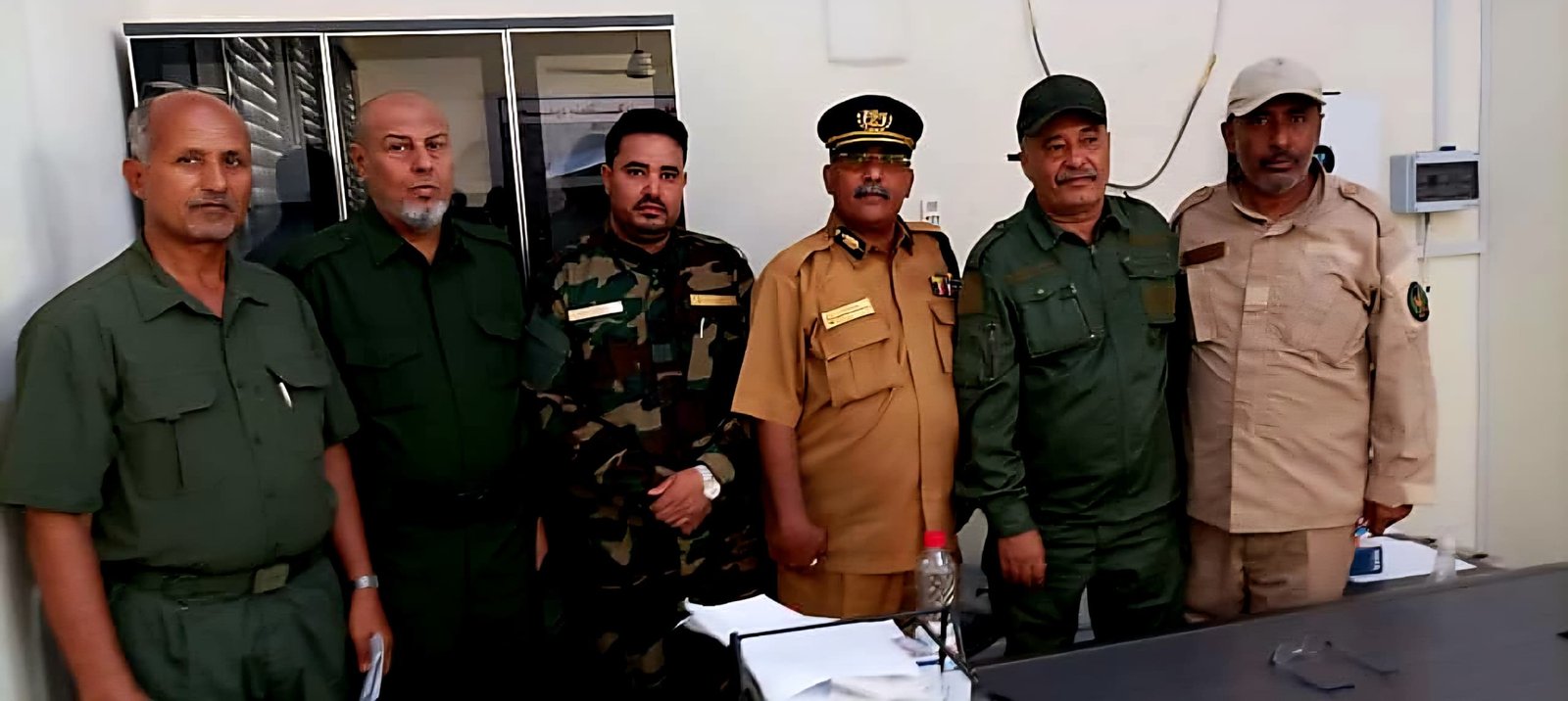 بتوجيهات قيادة شرطة عدن استكمال إجراءات الاستلام والتسليم لمدراء أقسام الشرطة Image