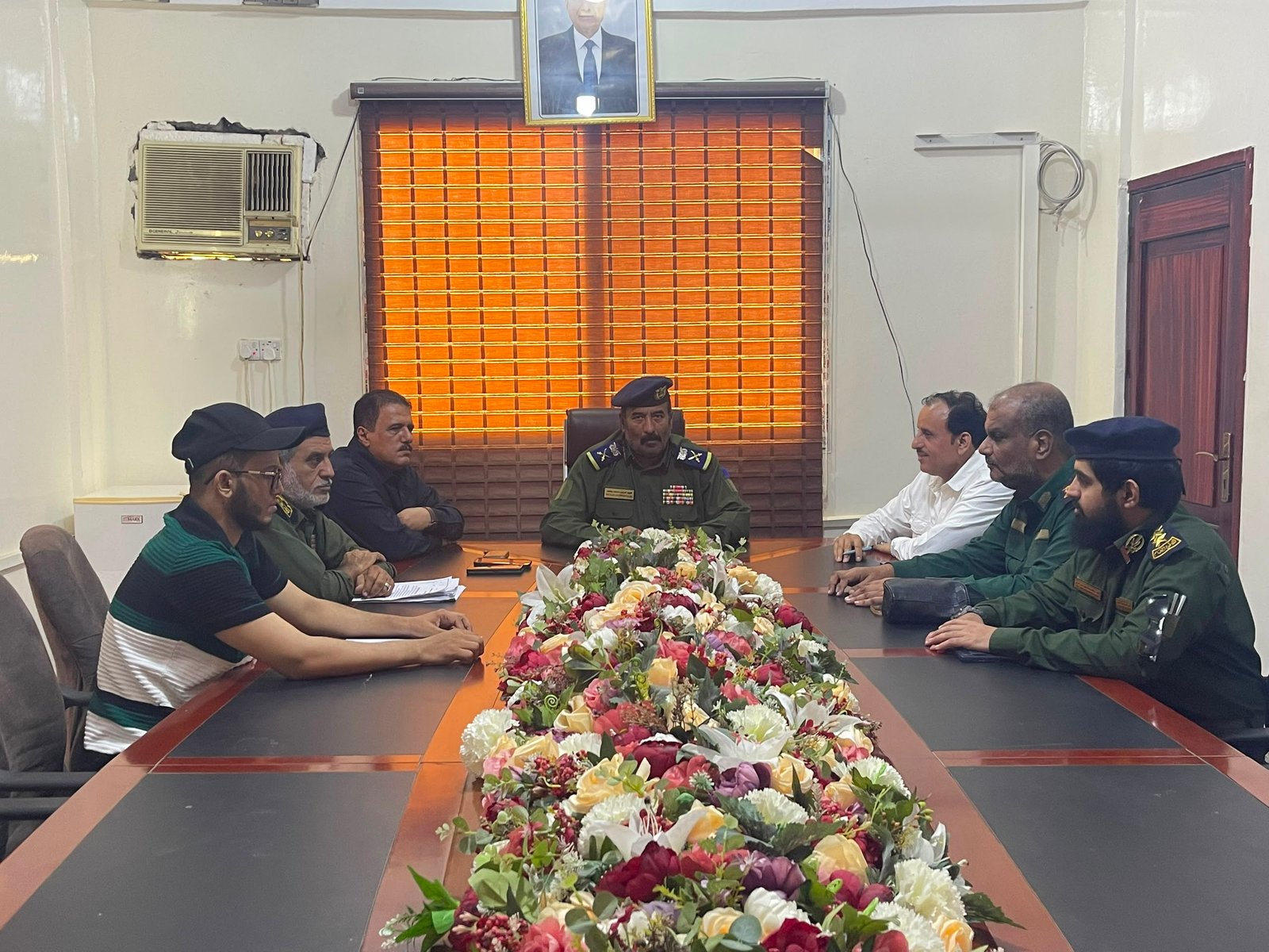 وكيل وزارة الداخلية يبحث مع مشروع تعزيز الوصول الشامل للعدالة آفاق تطوير الحوكمة الشرطية  Image